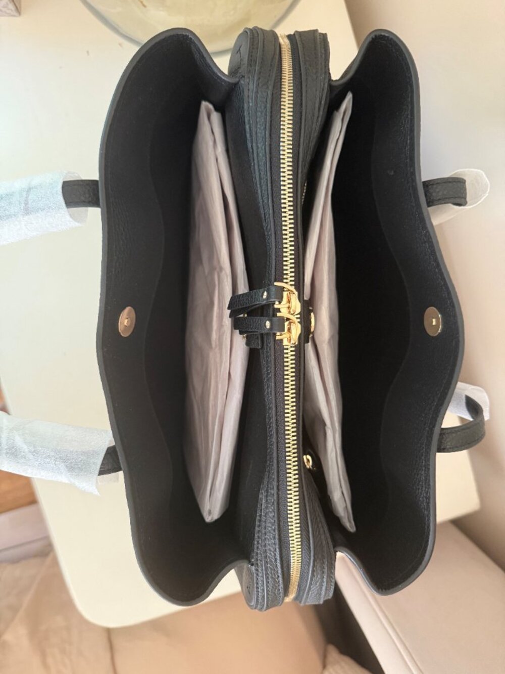 Italian Leather Triple Compartment Work Tote Black NWT - Picture 6 of 6
